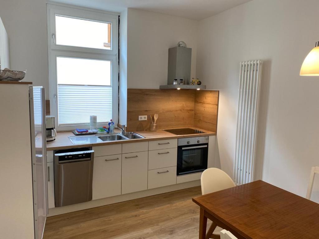 Apartment Van Ess Hof - Altstadt วาร์บวร์ก ภายนอก รูปภาพ