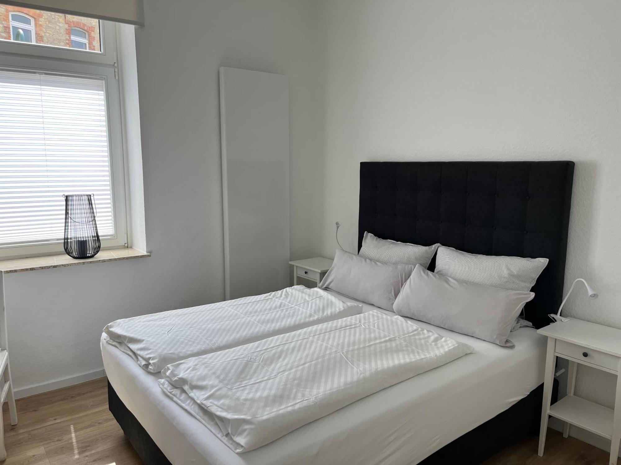 Apartment Van Ess Hof - Altstadt วาร์บวร์ก ภายนอก รูปภาพ