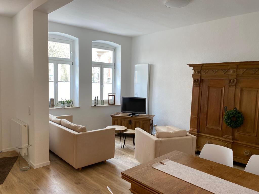 Apartment Van Ess Hof - Altstadt วาร์บวร์ก ภายนอก รูปภาพ